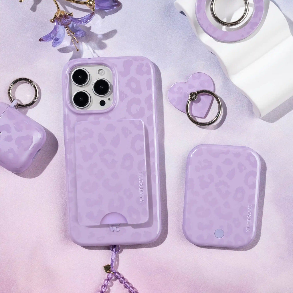 Lilac Leopard Portable MagSafe Charger Power Pack